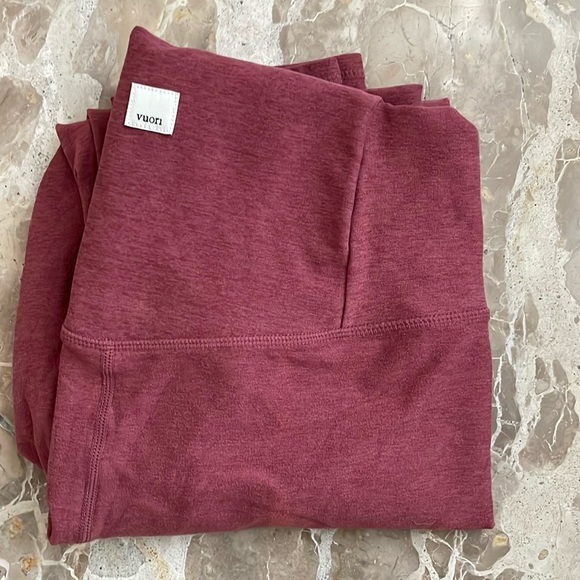 Vuori Clean Elevation Leggings - Picture 1 of 4